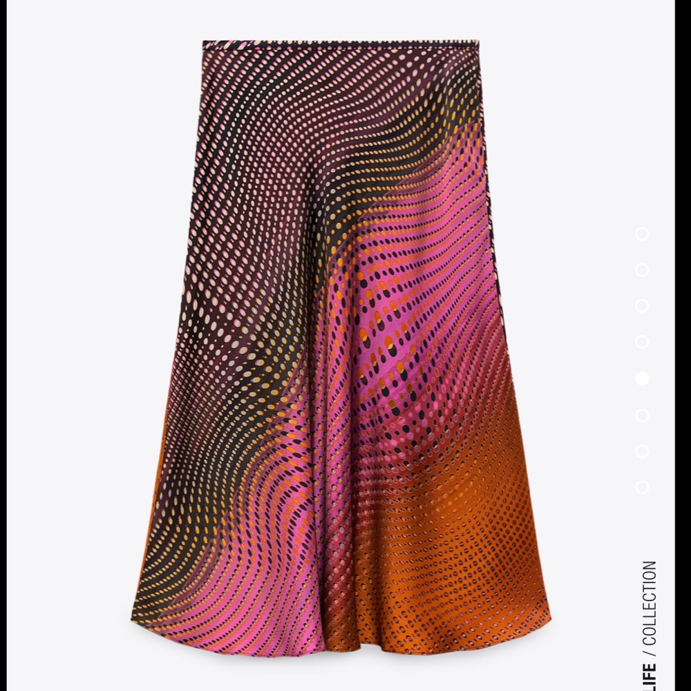 (❌SOLD) (NWOT) ZARA Beautiful Printed Midi Skirt